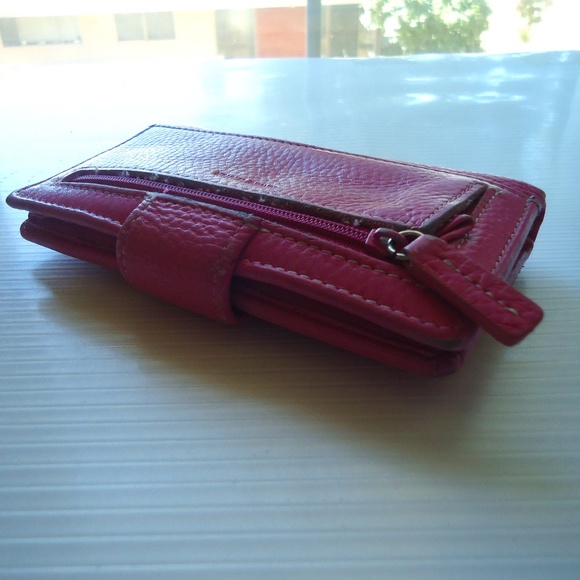 Genuine Leather Pink Wallet Button Butterfly Size-5.5x3 in - Picture 5 of 8